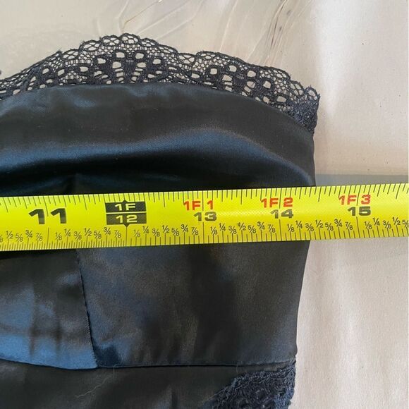 Outcast Exclusives Strapless Black Mini Dress Size Large - Picture 7 of 9